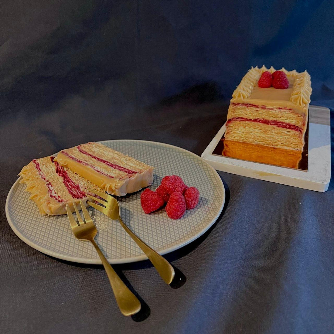 Torta Milhojas Manjar Frambuesa