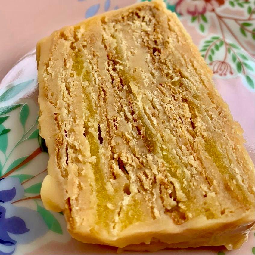 Torta Milhojas Manjar Huevo Mol